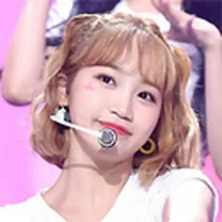 KIM CHAE WON（LE SSERAFIM）のインスタグラム