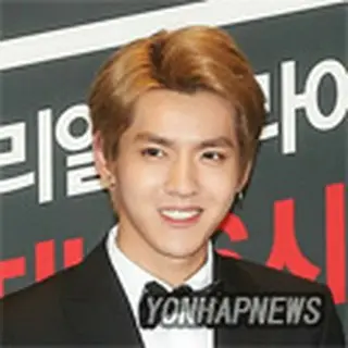 KRIS（EX EXO）