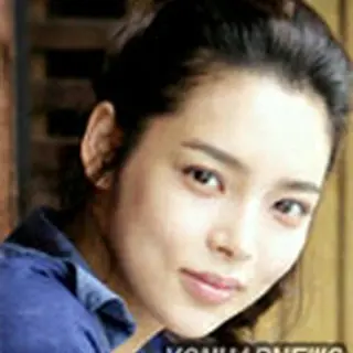 Park Si Yeon