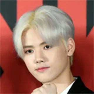 KANG MINHEE（CRAVITY）